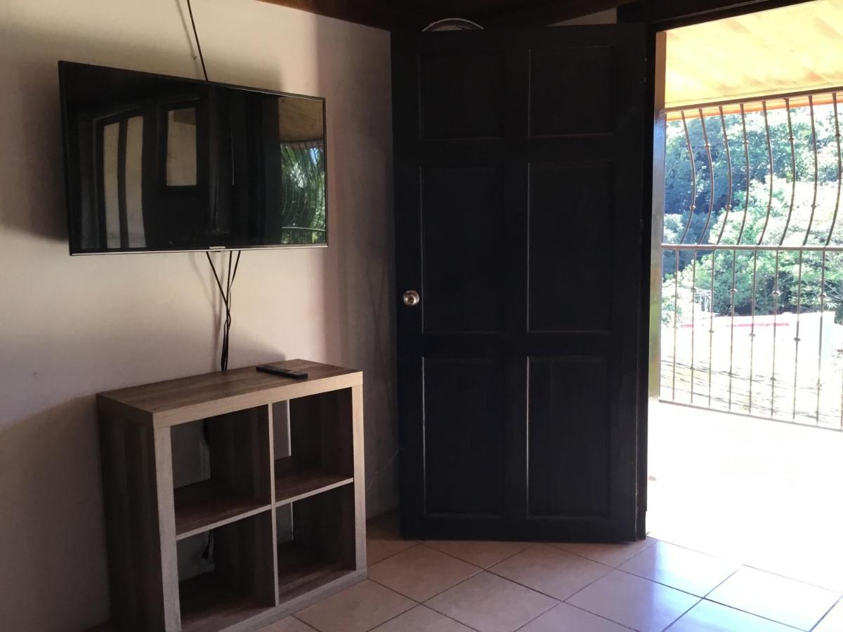 Отель Brand New House Alajuela Near The Airpor Экстерьер фото