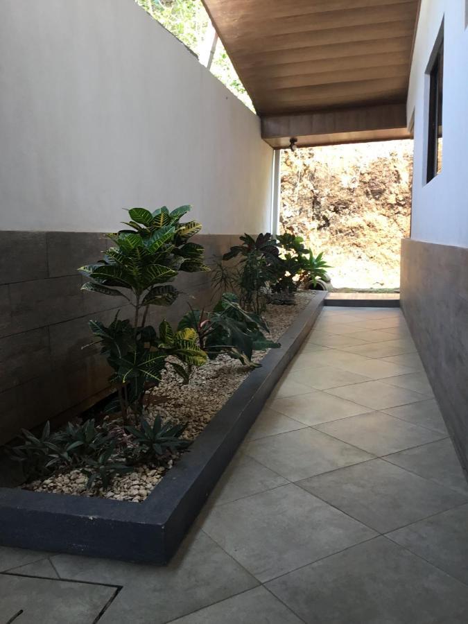 Отель Brand New House Alajuela Near The Airpor Экстерьер фото