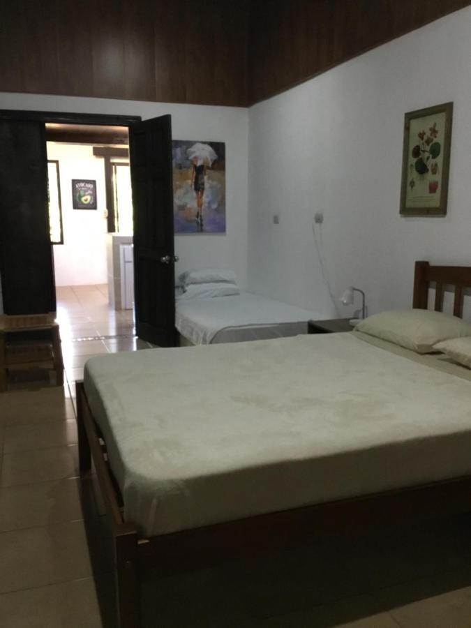 Отель Brand New House Alajuela Near The Airpor Экстерьер фото