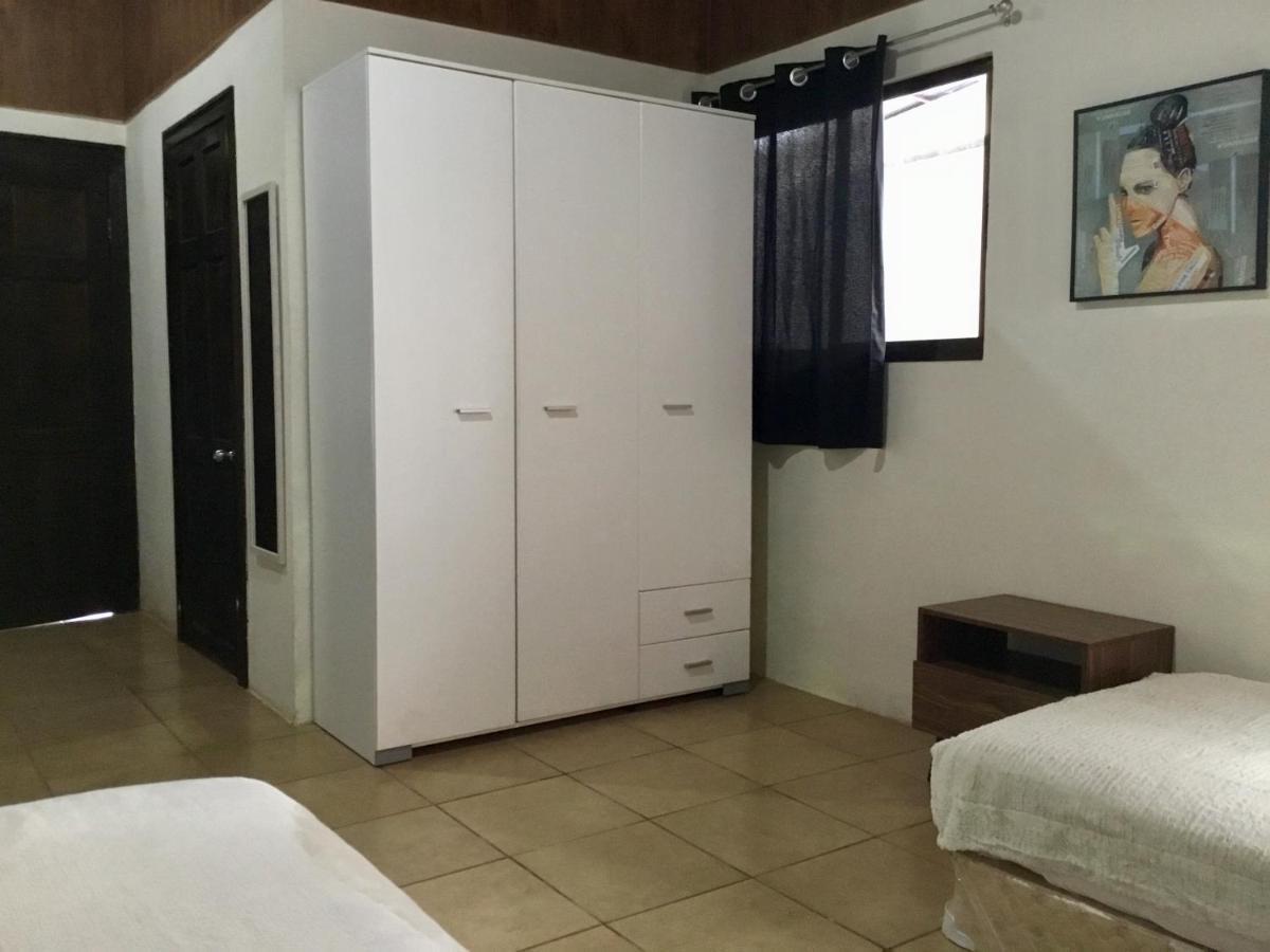 Отель Brand New House Alajuela Near The Airpor Экстерьер фото